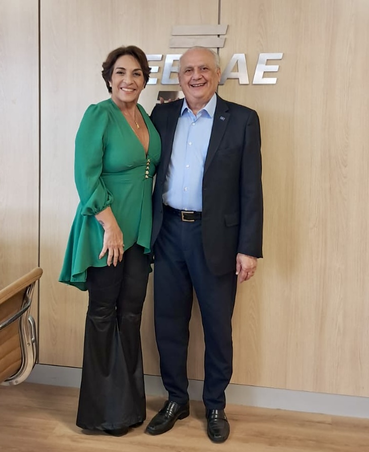 Dina Rachid apresenta O Poder da Voz que Transforma ao Sebrae Salvador
