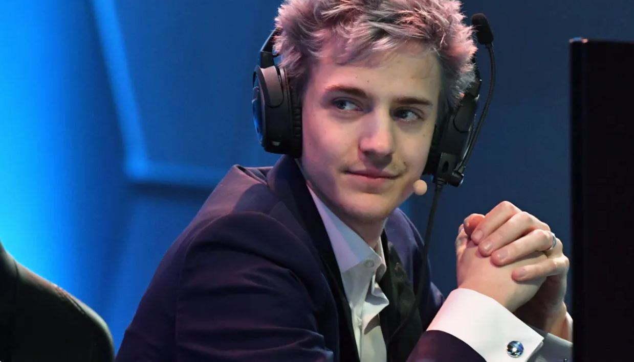Tyler "Ninja" Blevins se une à La Roche-Posay como novo embaixador na luta contra o câncer de pele