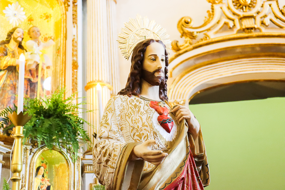 Solenidade celebra aos 350 anos do Sagrado Coração de Jesus