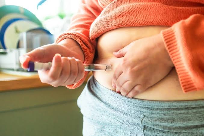 Caneta emagrecedora: Anvisa alerta para tirzepatida irregular vendida pela internet