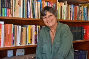 ​Livro propõe olhar além da mente e revisita o conceito de identidade humana