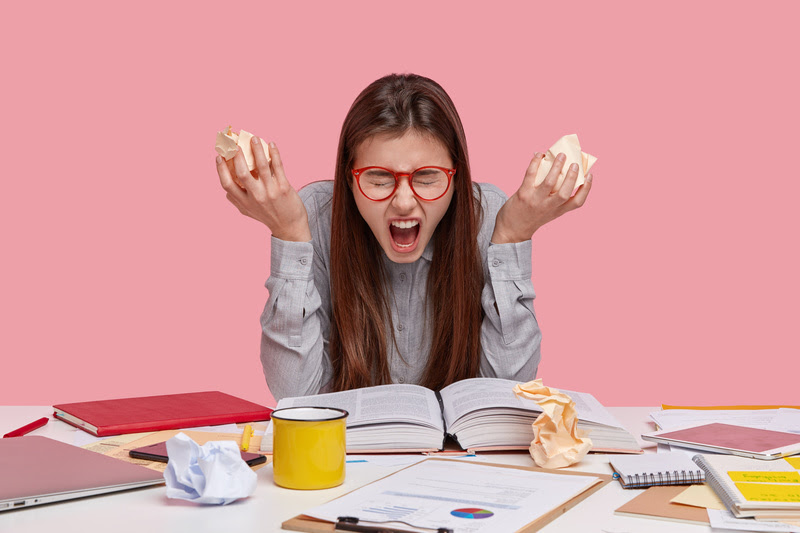 Como avaliar o desempenho e ajustar o plano de estudos