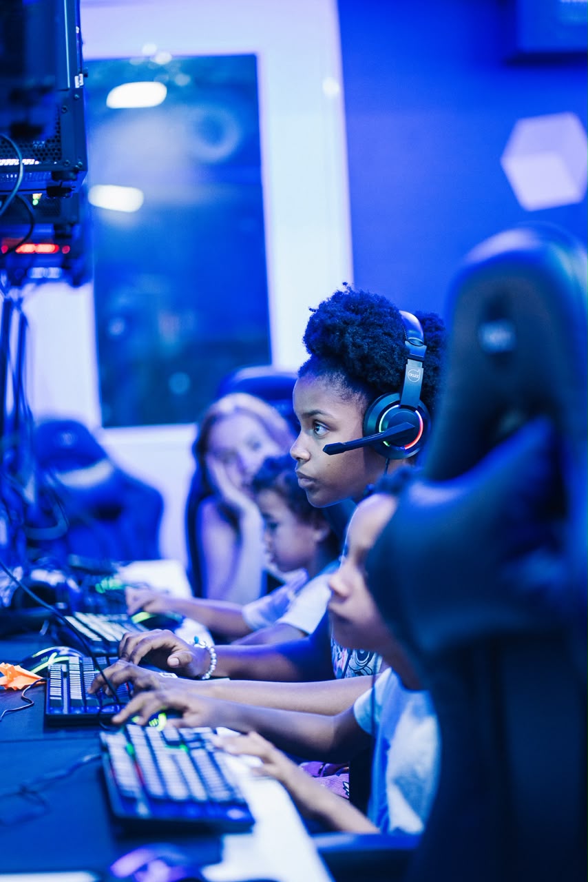 IADIGITAIS destaca inclusão digital e reaproveitamento tecnológico como aliados da cultura