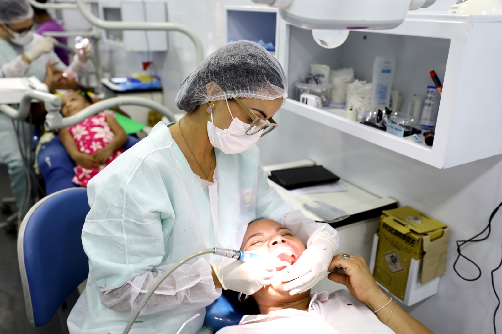 Feira de Saúde Leva Esperança e Atendimento Gratuito ao Bairro da Paz nos 43 Anos da Comunidade