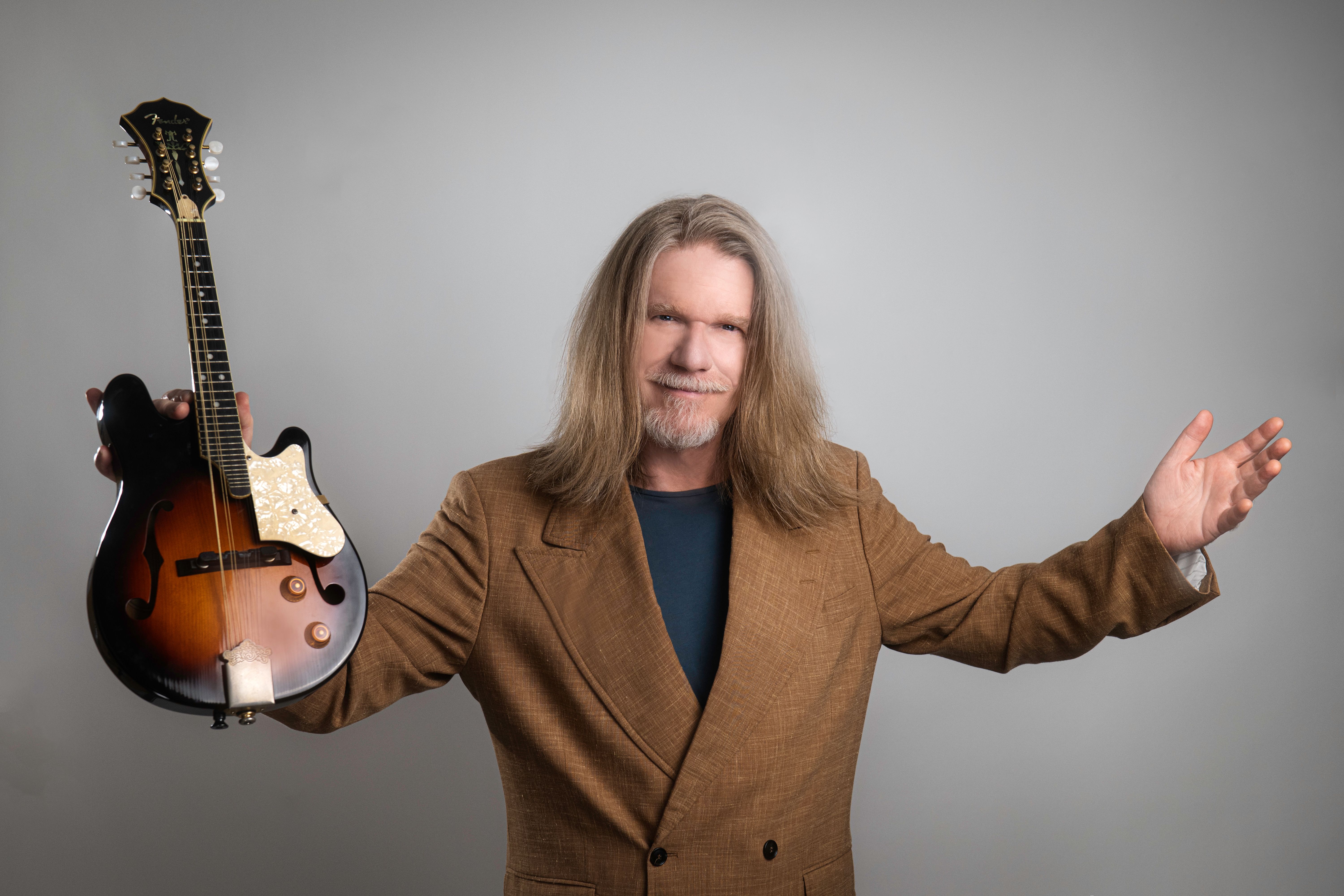 ​Humberto Gessinger se apresenta no TCA