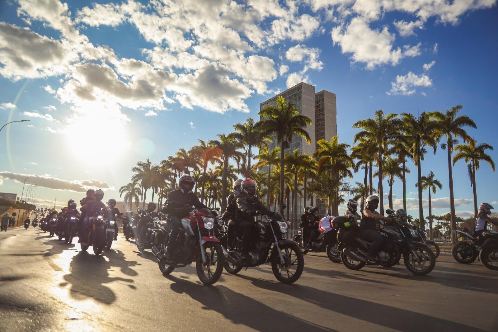 Capital Moto Week celebra 65 anos de Brasília como a capital da moto e do rock