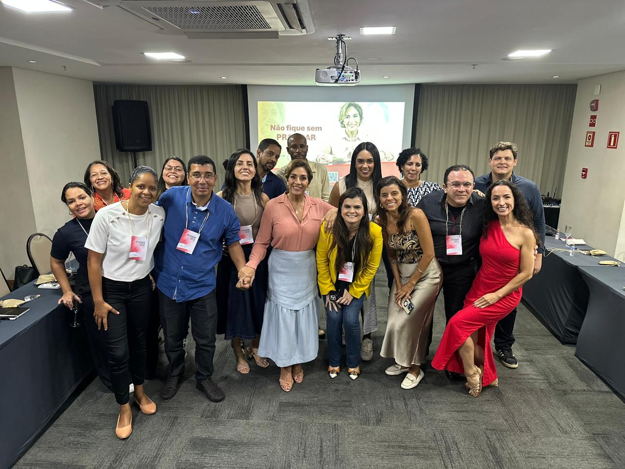 Primeira edição de 'O Poder da Voz' com Dina Rachid é um sucesso e transforma a comunicação de seus participantes!
