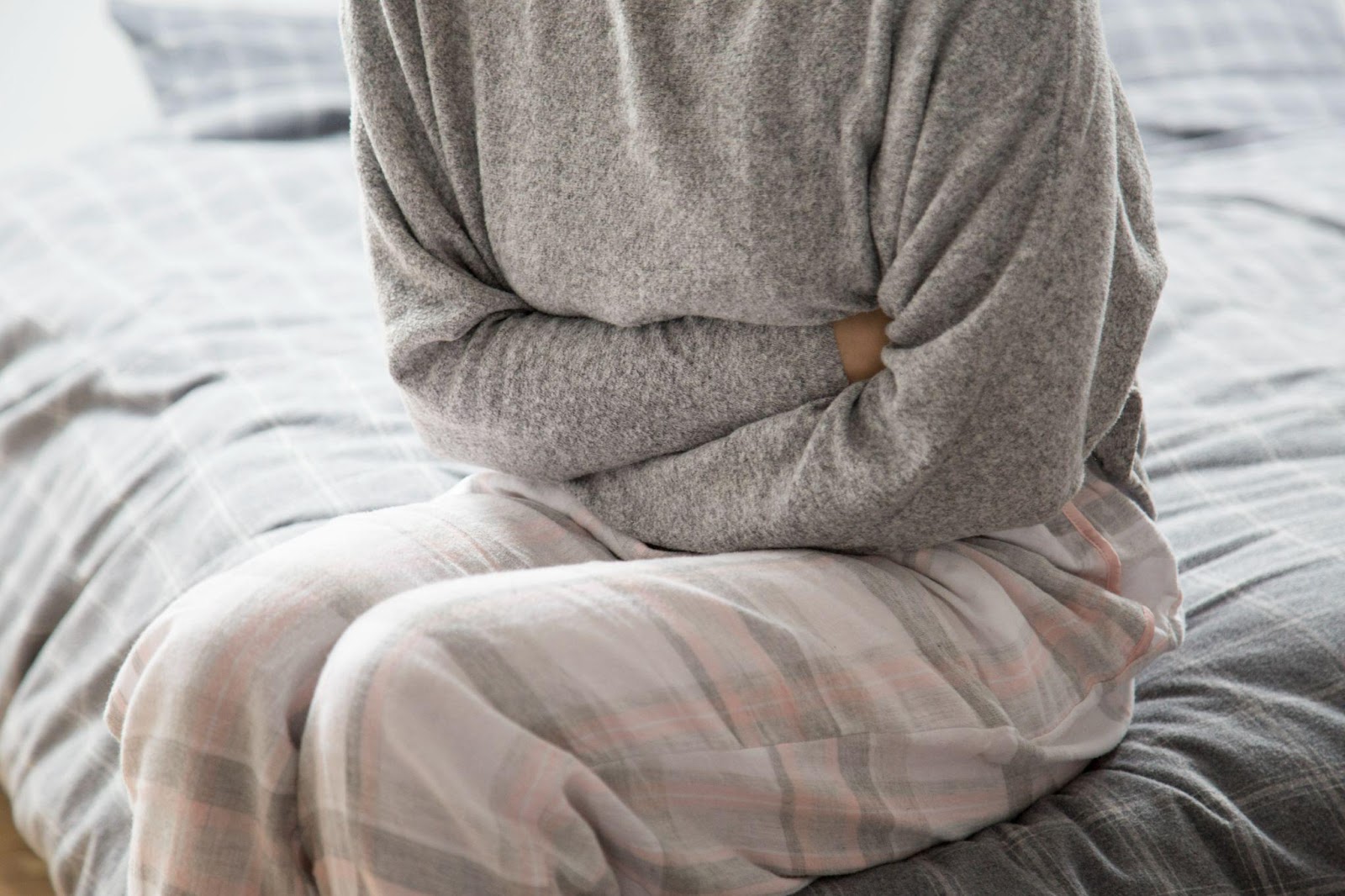 Endometriose pode começar na adolescência e levar anos para ser diagnosticada