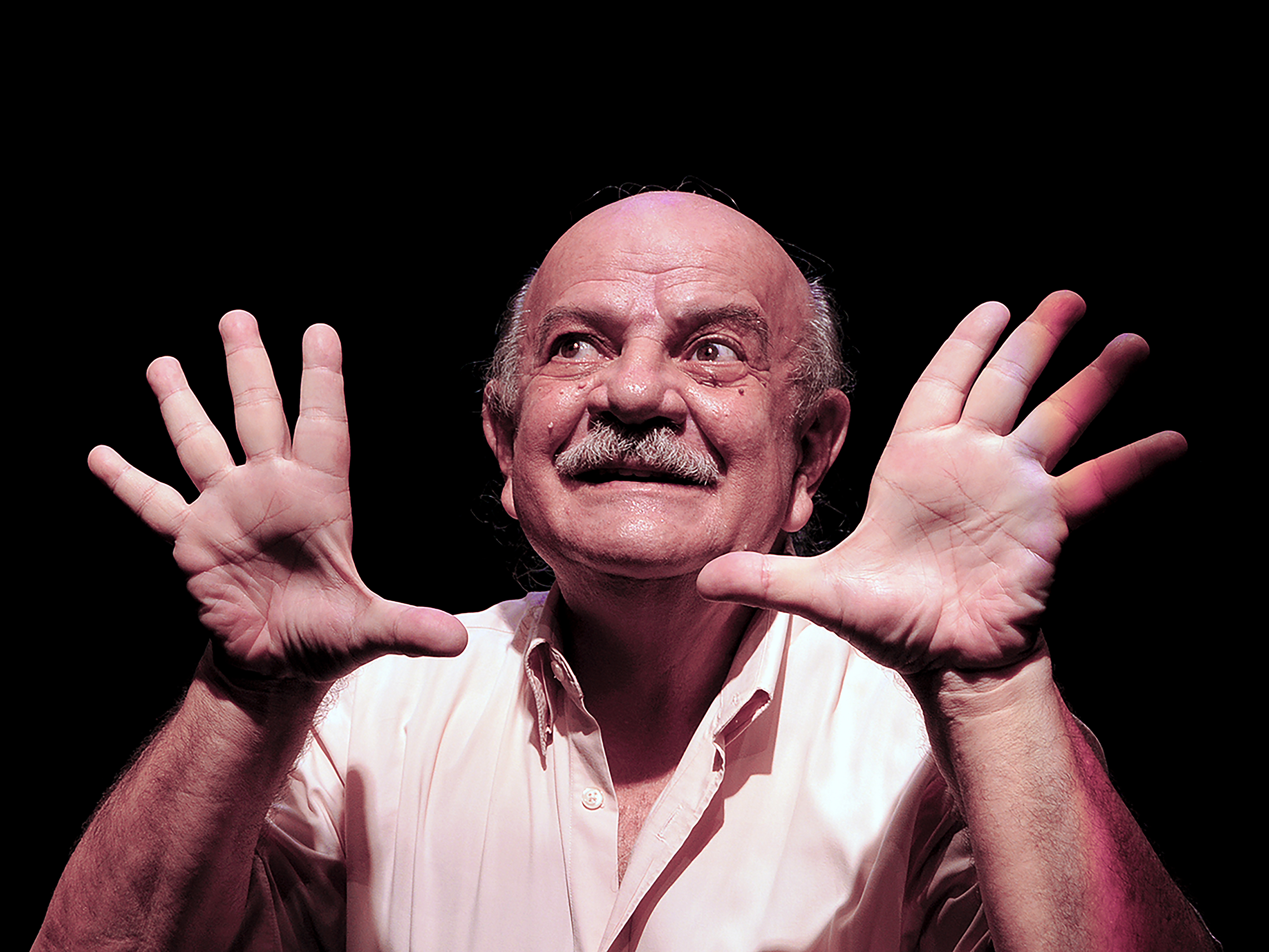 Ator e diretor sergipano Harildo Déda ganha livro em sua homenagem