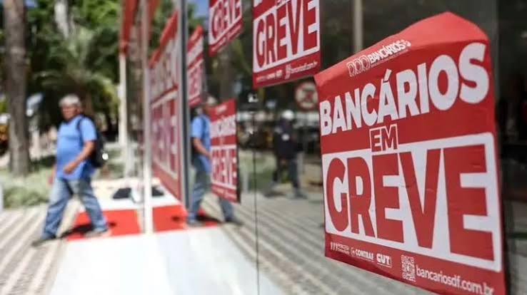 Bancários do Banco do Brasil e da Caixa iniciam greve na Bahia