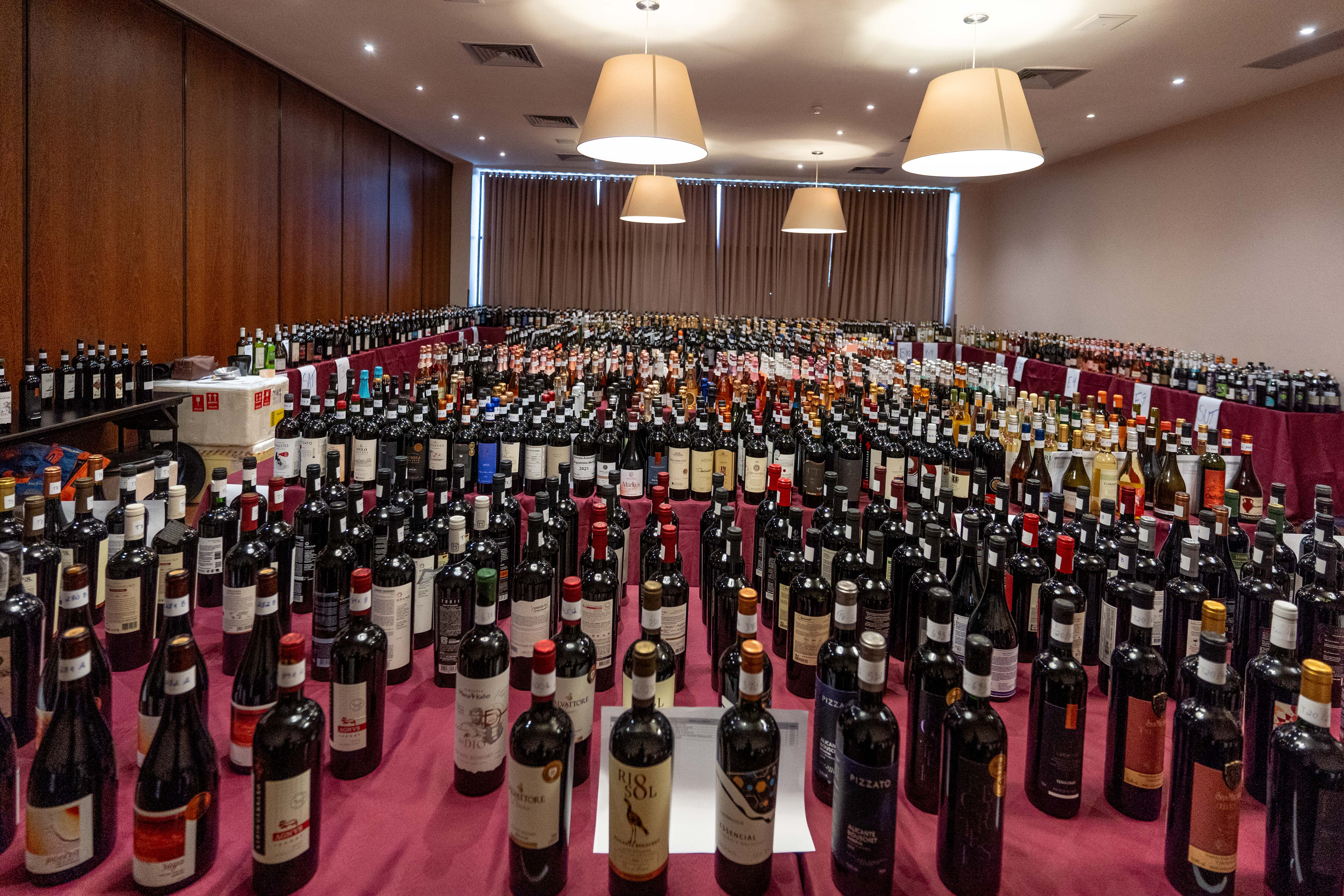 Grande Prova Vinhos do Brasil chega ao último dia no Rio com recorde de mais de 1.200 rótulos avaliados