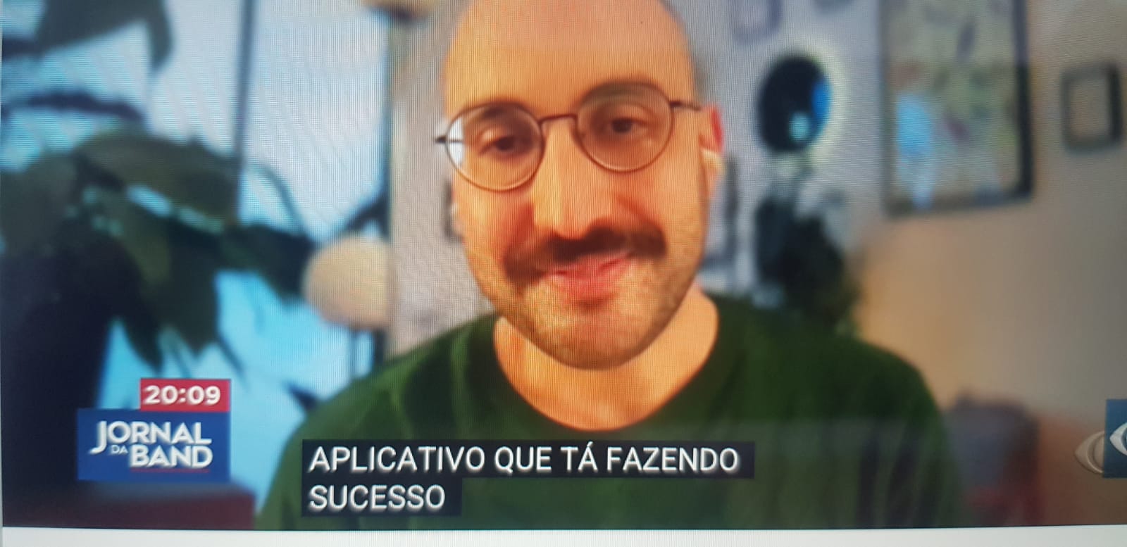 Baiano que vive na Áustria transforma atraso de trem em jogo e ganha destaque na Europa