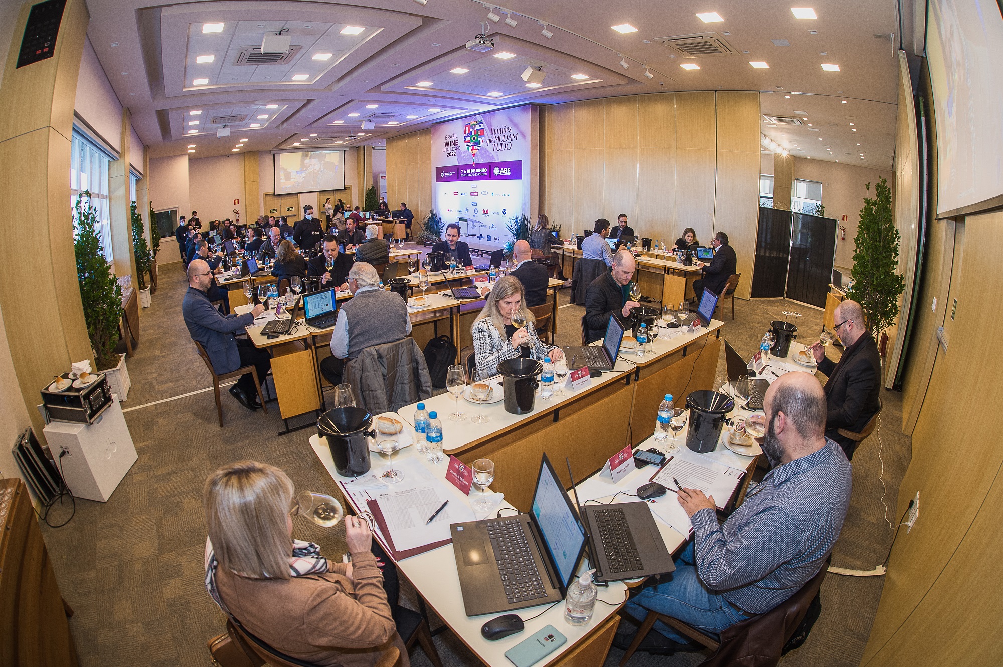 ​Brazil Wine Challenge confere 26 Gran Ouro para cinco países