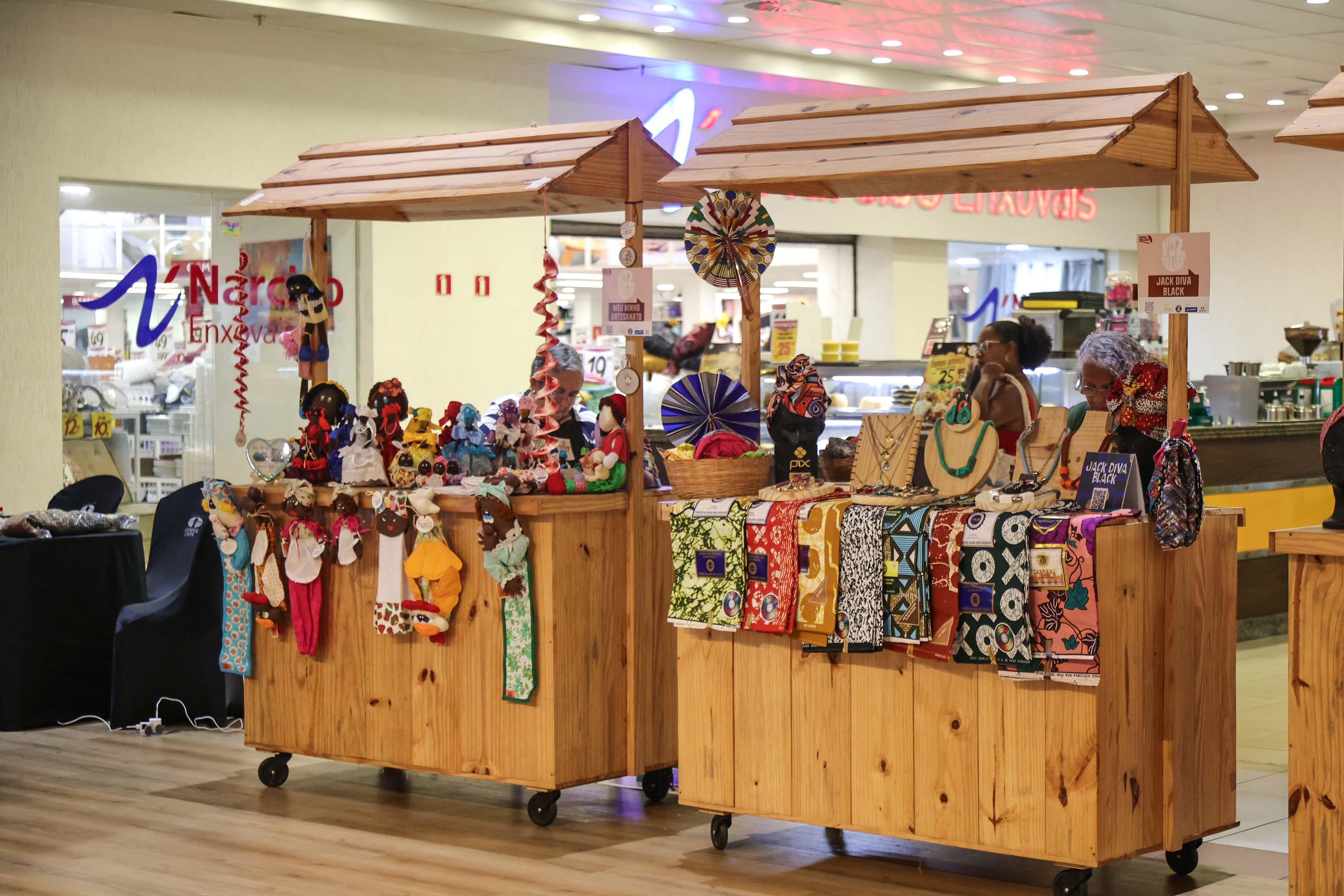 ​Expo Mulher leva clima de Copa e empreendedorismo feminino ao Shopping Center Lapa