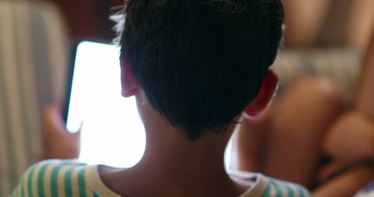 Violência sexual na internet atingiu 20 milhões de crianças em 21 países, aponta pesquisa