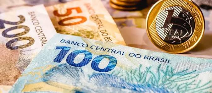 ​Salário de agosto deve estar disponível até este sábado
