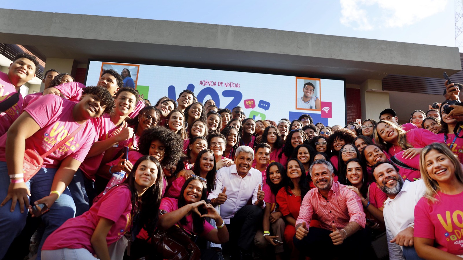 Voz da Rede: estudantes das agências de notícias da rede estadual participam de bate-papo com o governador