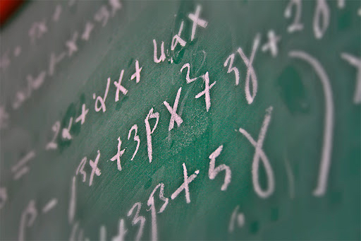 ​USP oferece 40 vagas em mestrado e doutorado em matemática