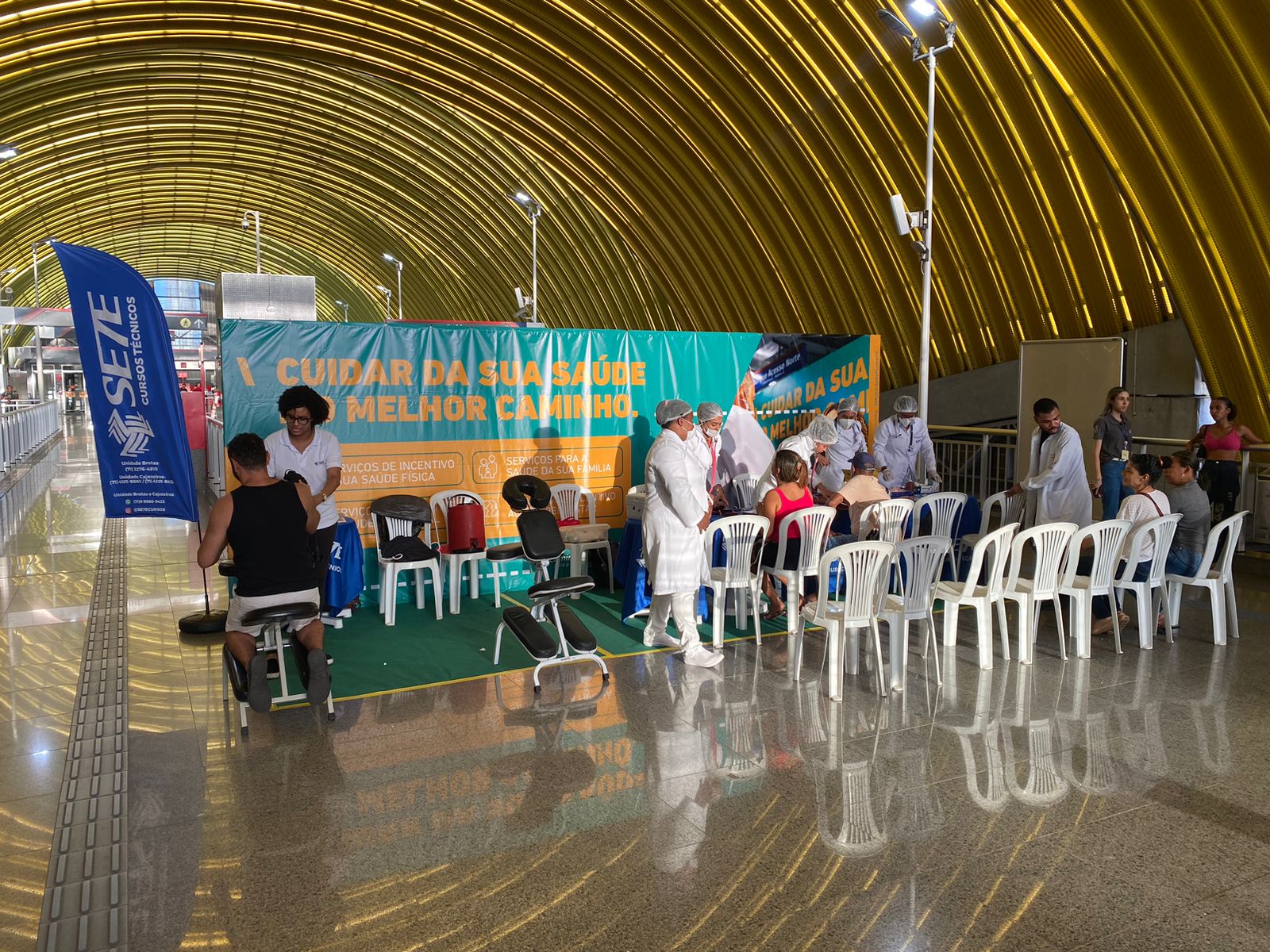 Metrô Bahia oferece serviços gratuitos de saúde e bem-estar na Estação Pirajá
