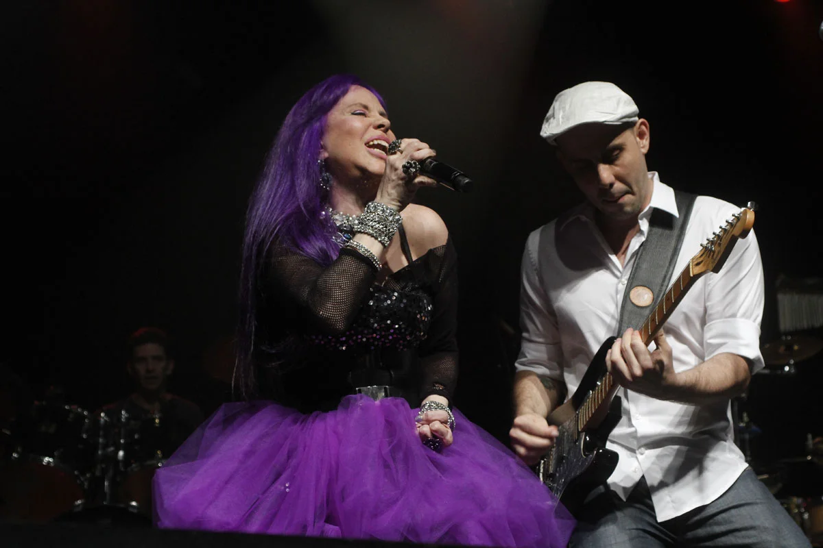 Blue Note Rio recebe essa semana show de Pedro Baby, com participação de Baby do Brasil e do guitarrista norte-americano Tyrone Vaughan, filho de Jimmie Vaughan